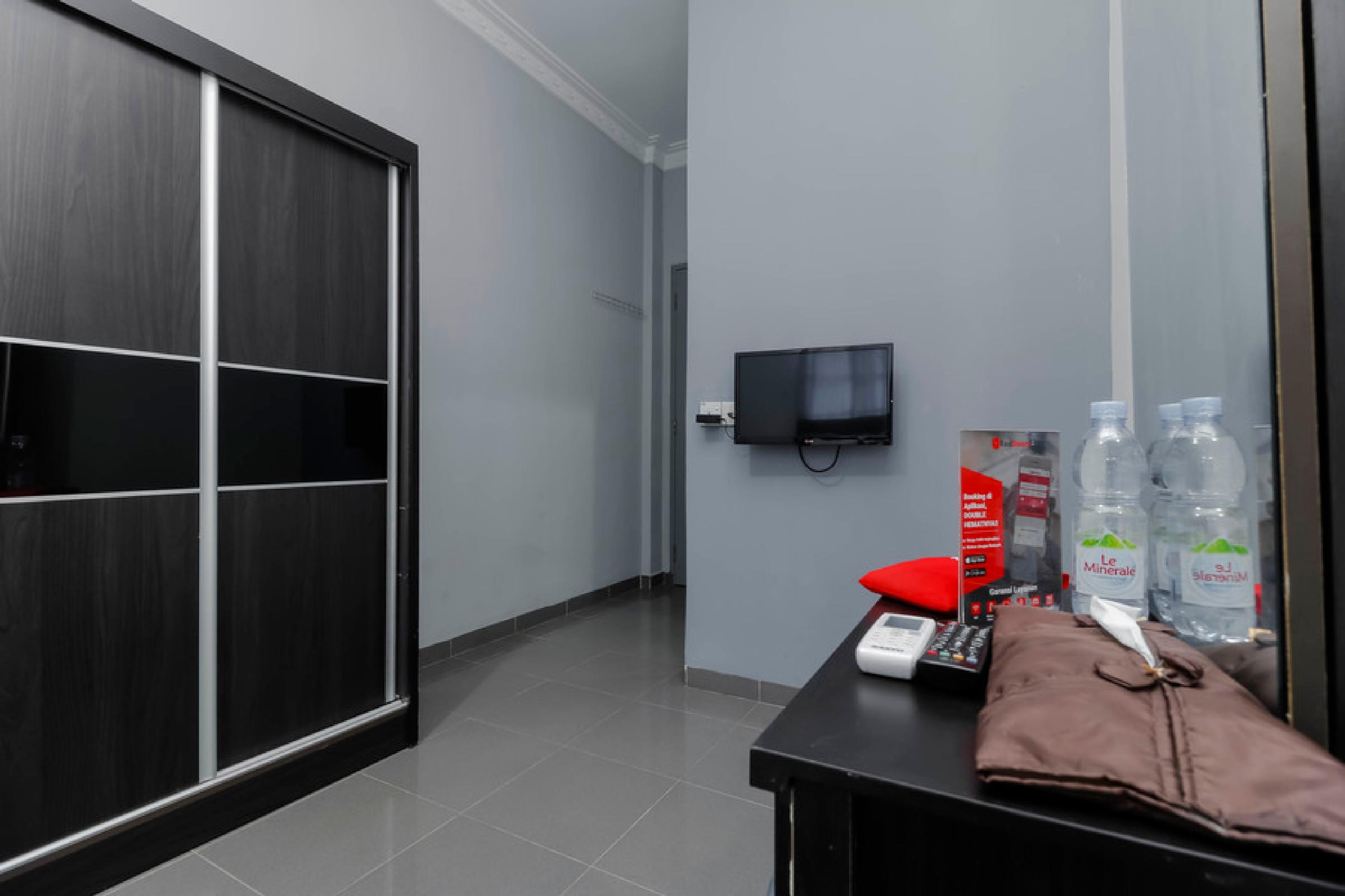 Reddoorz Plus Near Batam City Square Buitenkant foto